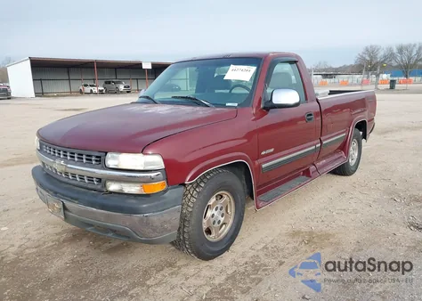2000 Chevrolet Silverado 1500 Ls from USA, damaged, VIN 1GCEK14T4YE233548